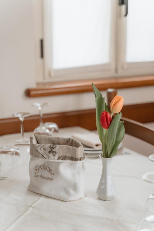 Agriturismo San Francesco Valeggio sul Mincio Zewnętrze zdjęcie